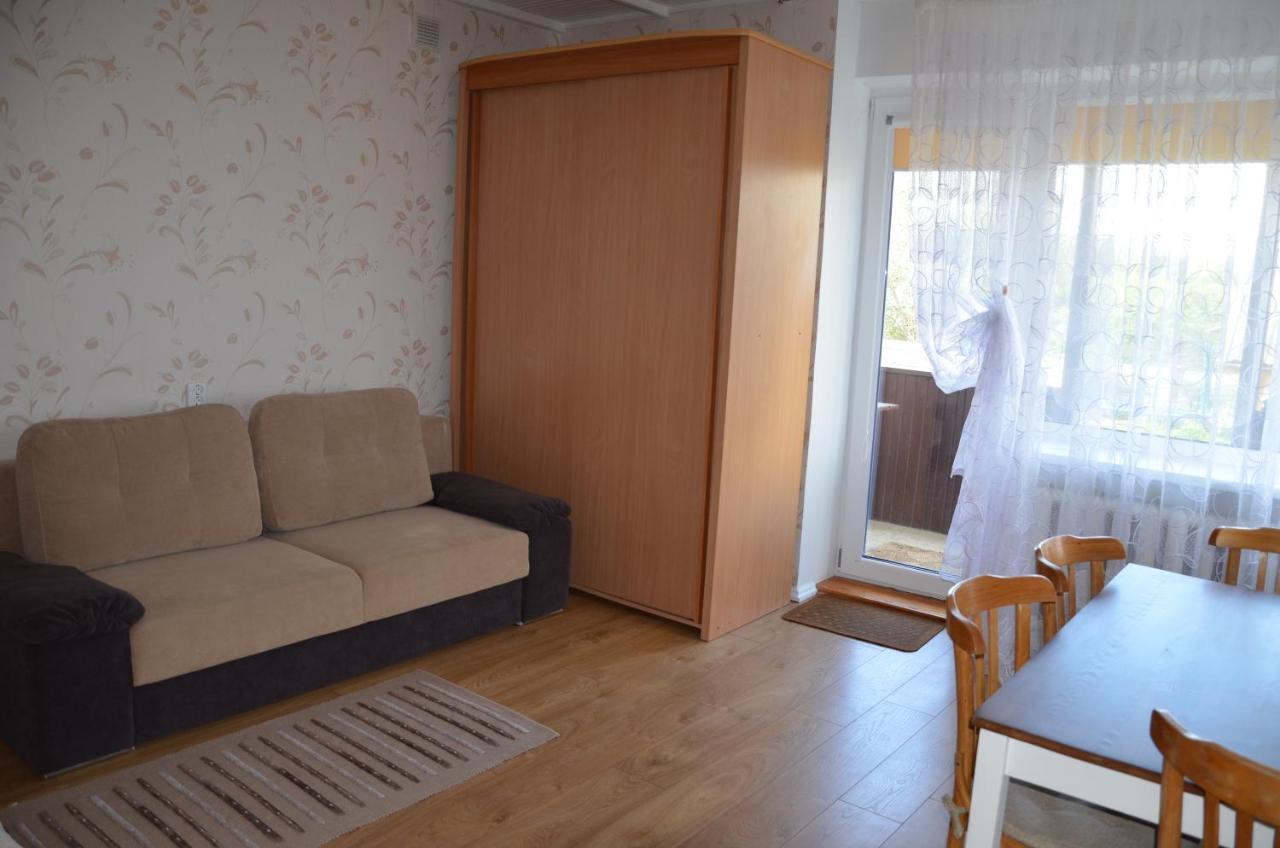 Nameliu Ir 2-4 Vietu Kambariu Nuoma Sventojoje, Zuvedru G Hotell Šventoji Exteriör bild